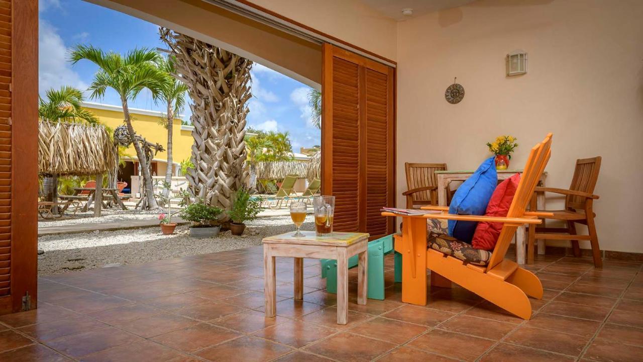 Djambo (Adults Only) Apartment คราเลนไดค์ ภายนอก รูปภาพ