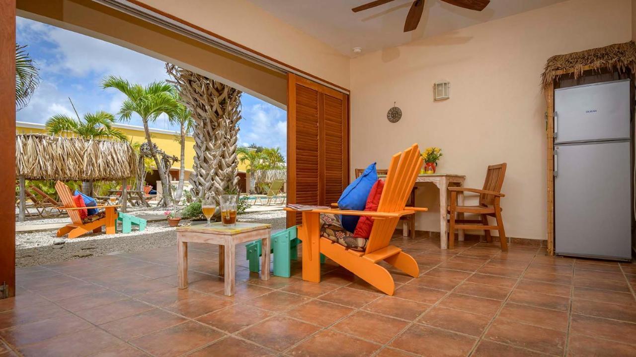 Djambo (Adults Only) Apartment คราเลนไดค์ ภายนอก รูปภาพ